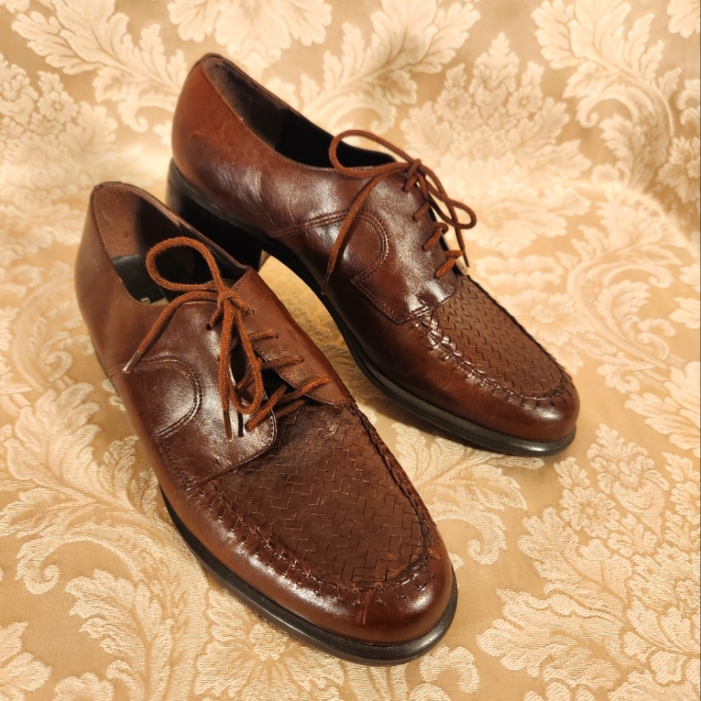Vintage Hand Made Sole Leather Brogues Oxfords Made in Brazil by Danelle